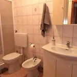 Apartament Dora *